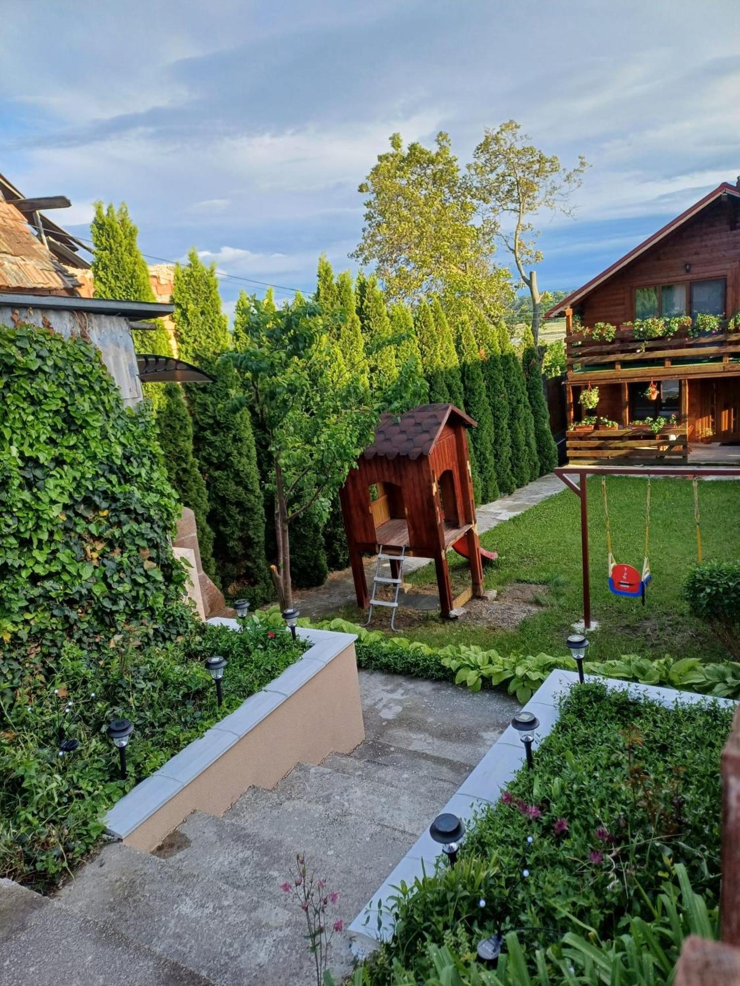 Hotel Casa Gherman Turda Esterno foto
